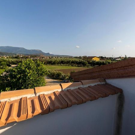 Вилла Agri Charme Tenuta Picilli Albanella Экстерьер фото